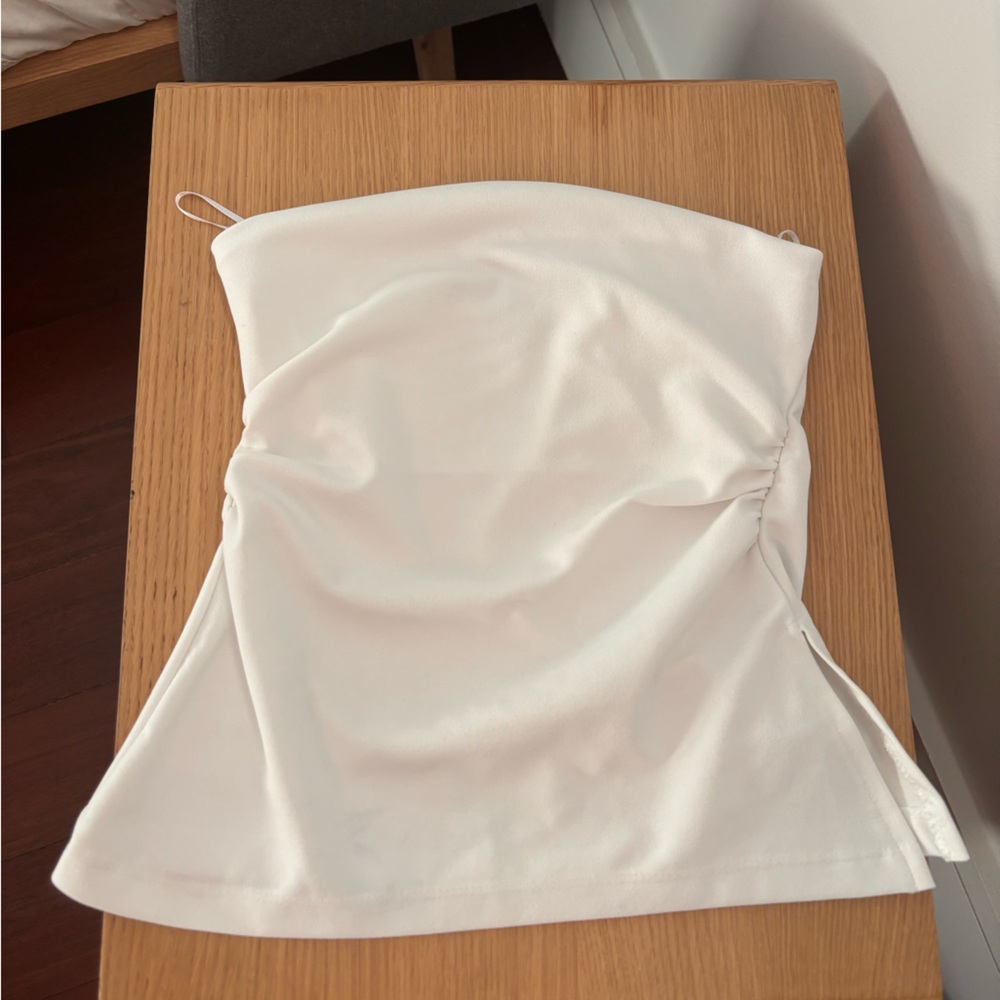 PULL&BEAR WHITE TUBE TOP